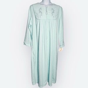 NWT Intimate Essentials Aqua Blue‎ Green House Coat Robe 3X